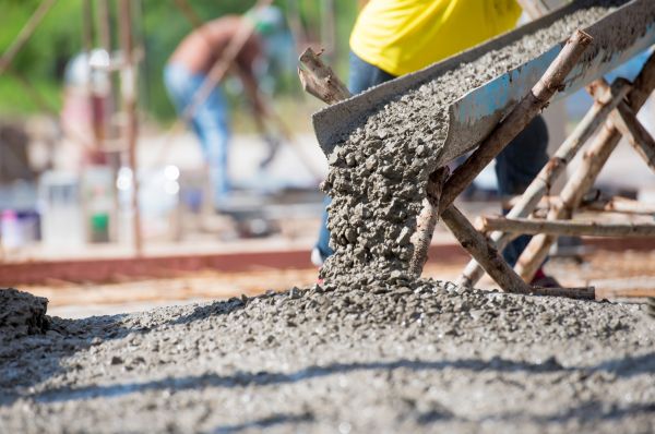 Backyard Concrete Pouring in Lewes